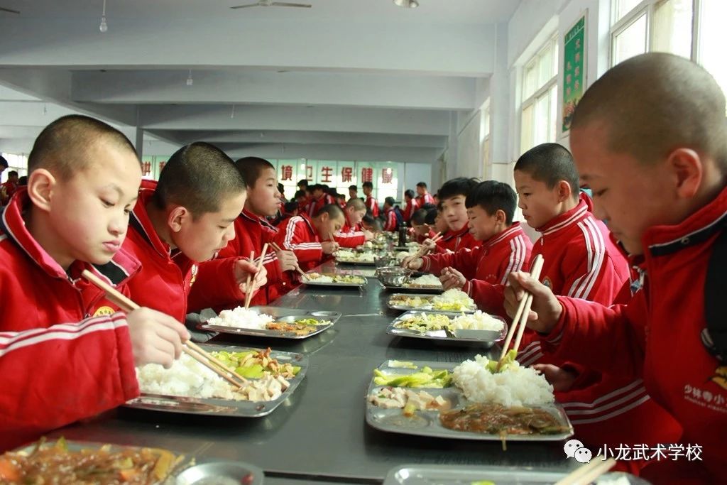 少林武?，F(xiàn)在招生的條件有哪些? 少林學校招生簡章