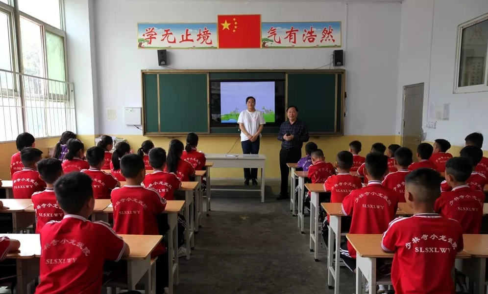 河南登封少林武術學校初中文化課教的怎么樣
