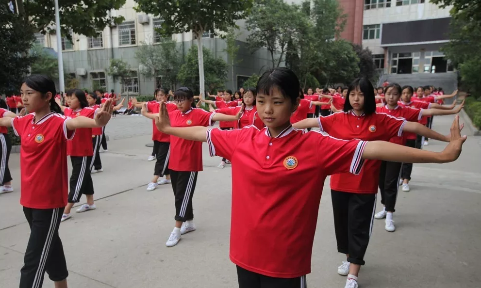 河南登封少林武術學校初中文化課教的怎么樣