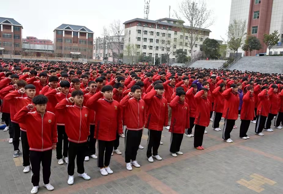 河南登封嵩山少林武校怎么樣？武校是正規(guī)的嗎？