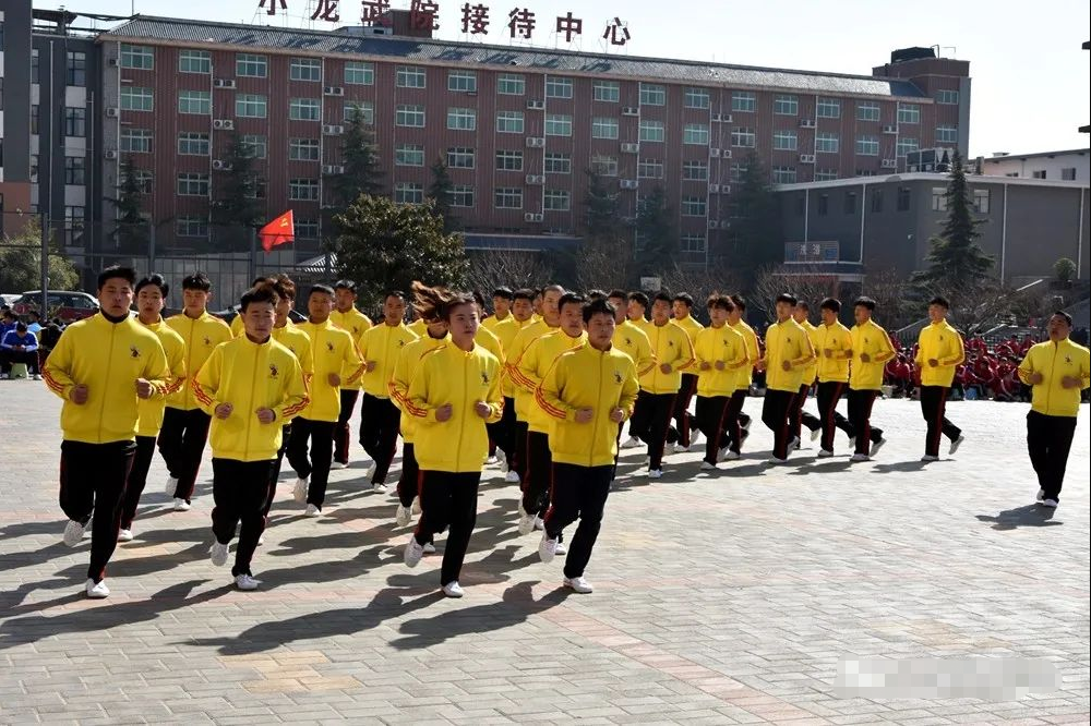 真正正宗的嵩山少林武校在什么地方？武校招生條件有哪些？