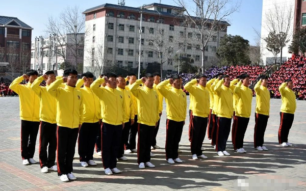 嵩山少林武術(shù)學(xué)校