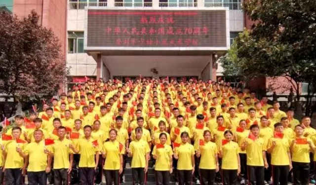 河南少林學(xué)?，F(xiàn)在還可以報名嗎？