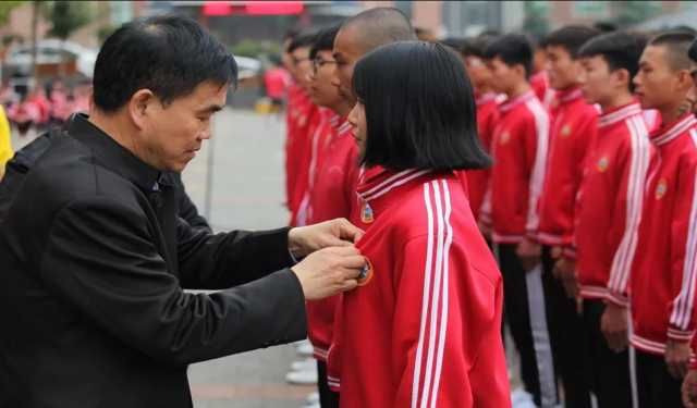 河南登封少林學(xué)校招生學(xué)費(fèi)是多少一年？明年還招生嗎？