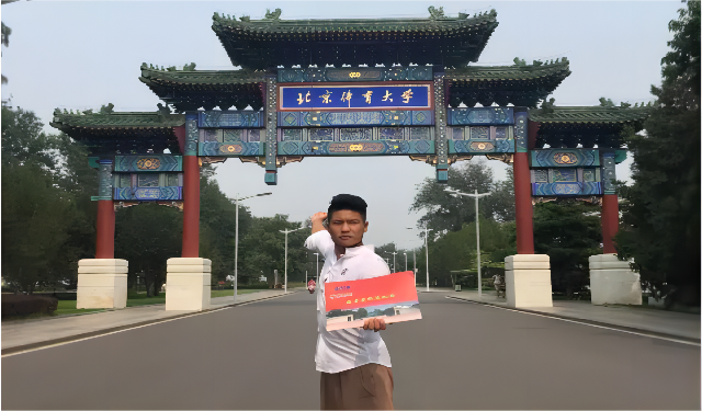 河南登封嵩山少林武校收費(fèi)貴不貴？學(xué)武術(shù)考什么大學(xué)比較好？