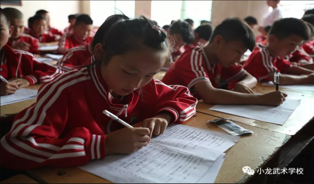 10歲小孩學(xué)習(xí)不行去登封武校有前途嗎？