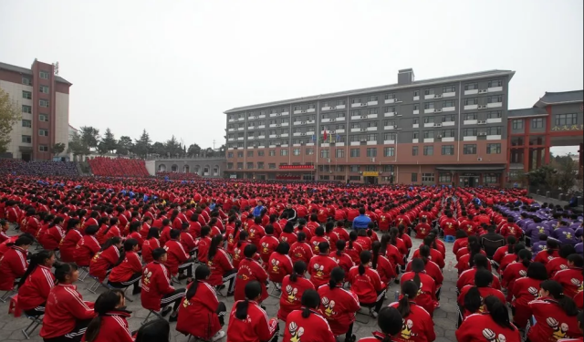 嵩山少林武術(shù)學校招生條件是怎樣的？報名前可以去學校參觀嗎？