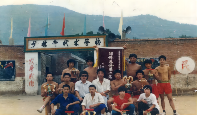 為何有好多家嵩山少林武術學校？
