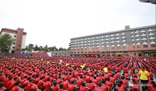 河南嵩山少林武校收外省學(xué)生嗎？