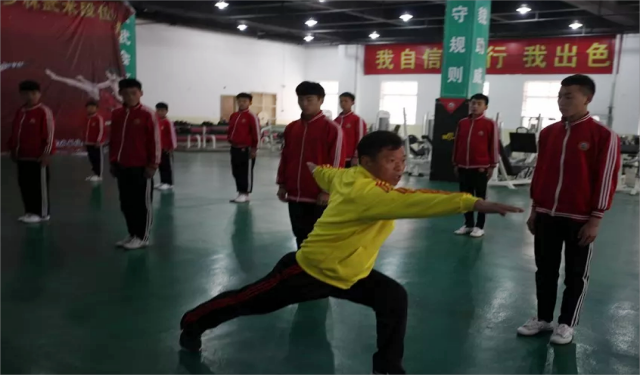 嵩山少林武校招生要求是什么？學(xué)習(xí)武術(shù)的要求高嗎？