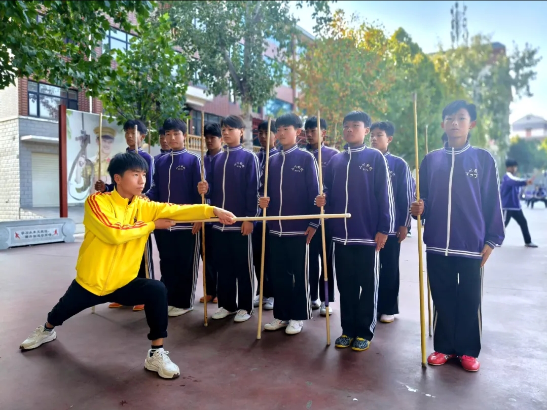 少林寺學(xué)校一年學(xué)費多少錢